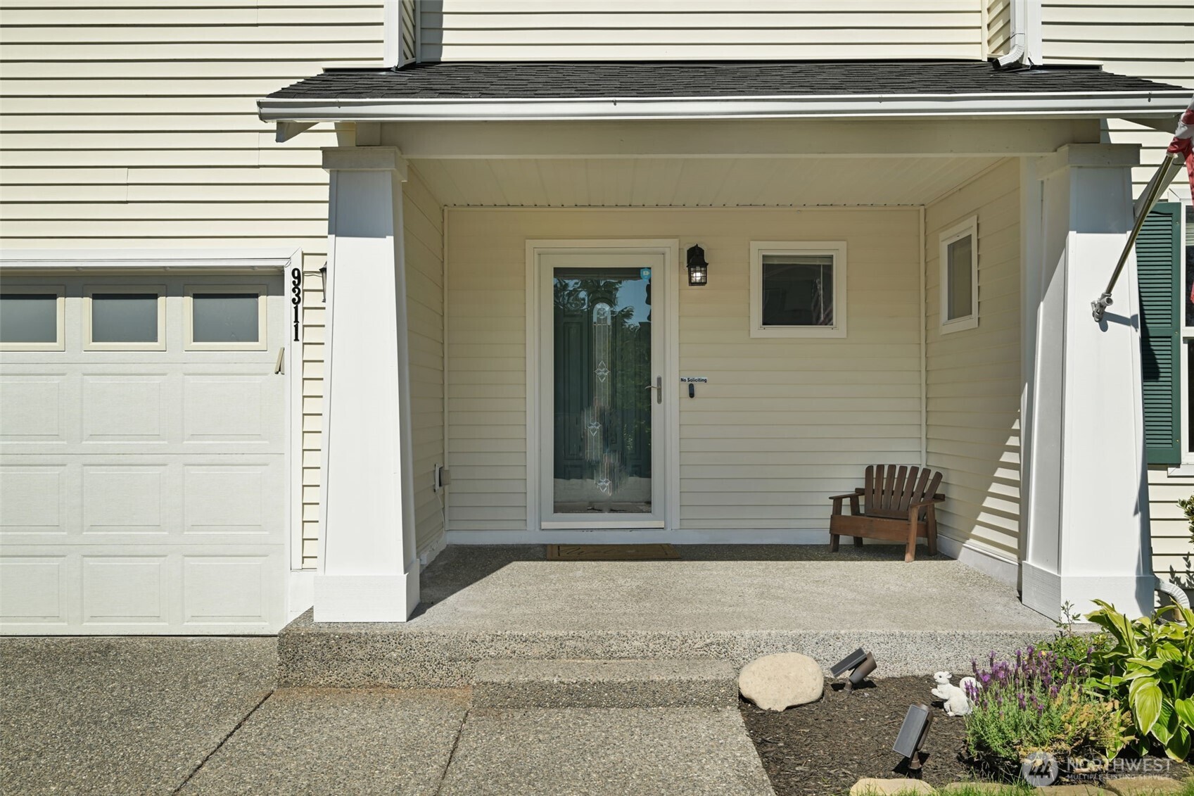 9311 179th Street Property Photo 2