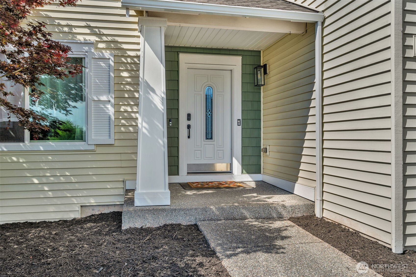 11707 22nd Street Property Photo 2