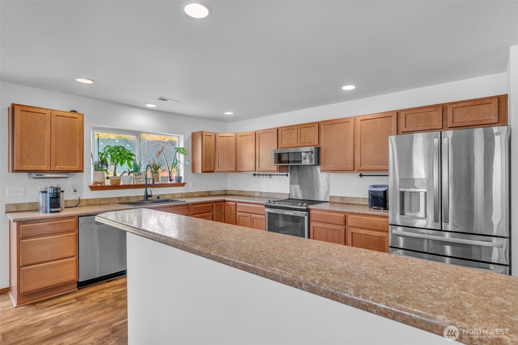 11707 22nd Street Property Photo 8