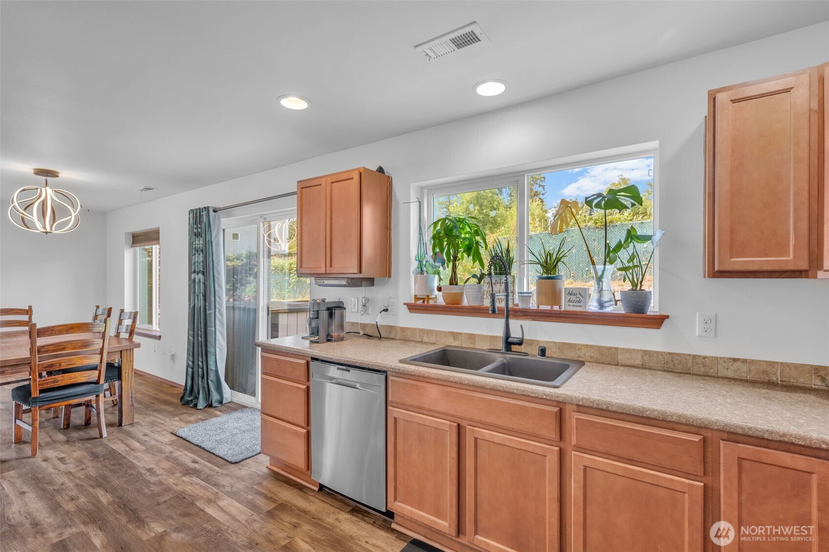 11707 22nd Street Property Photo 11