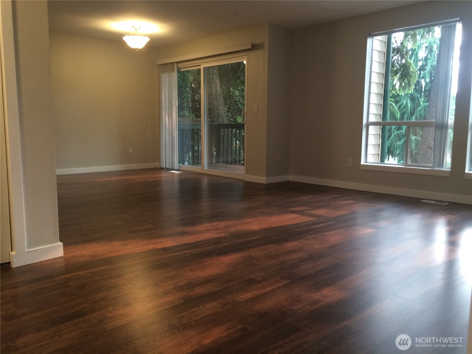 16518 Ne 85th Street Property Photo 4