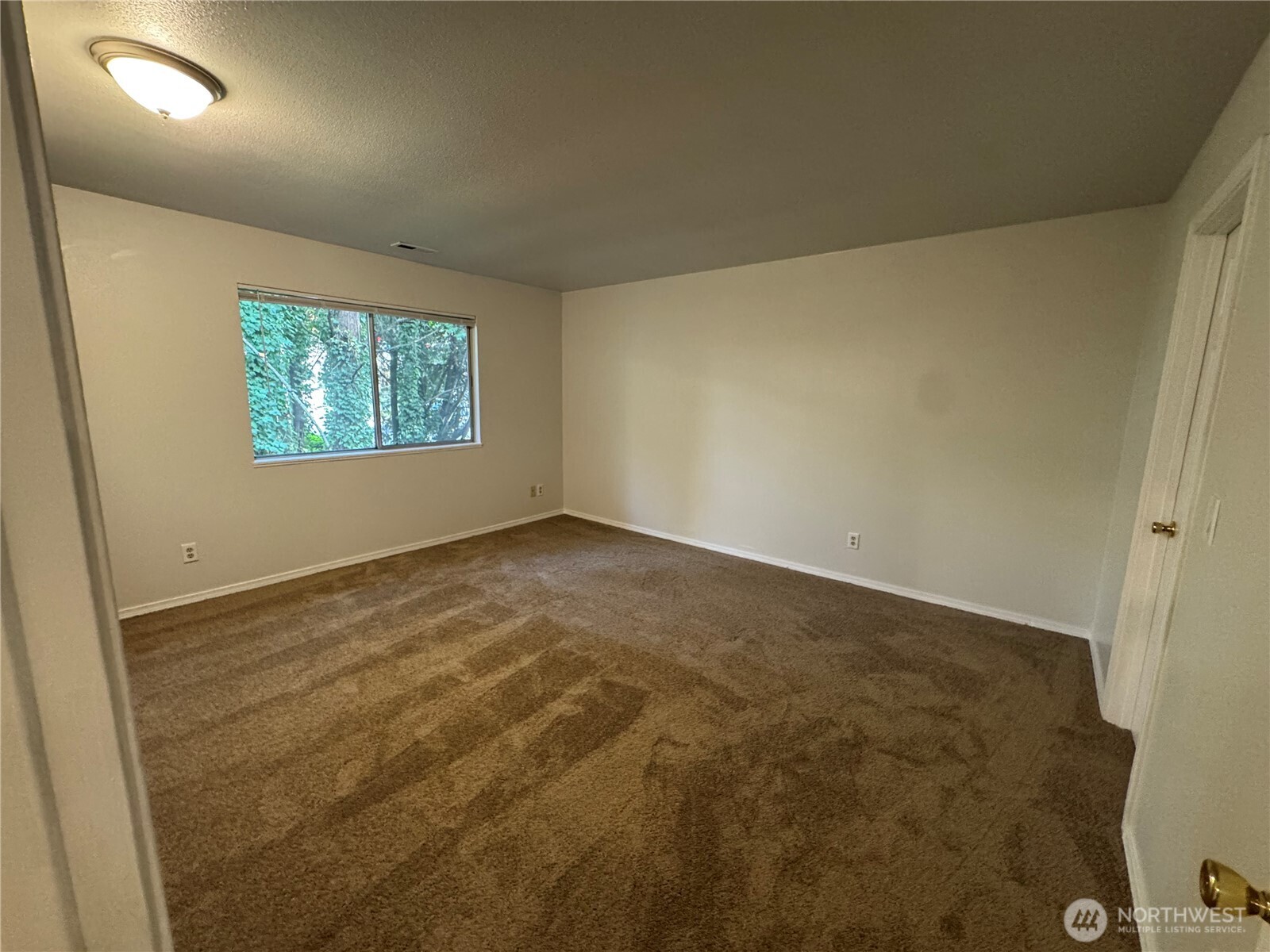 16518 Ne 85th Street Property Photo 13