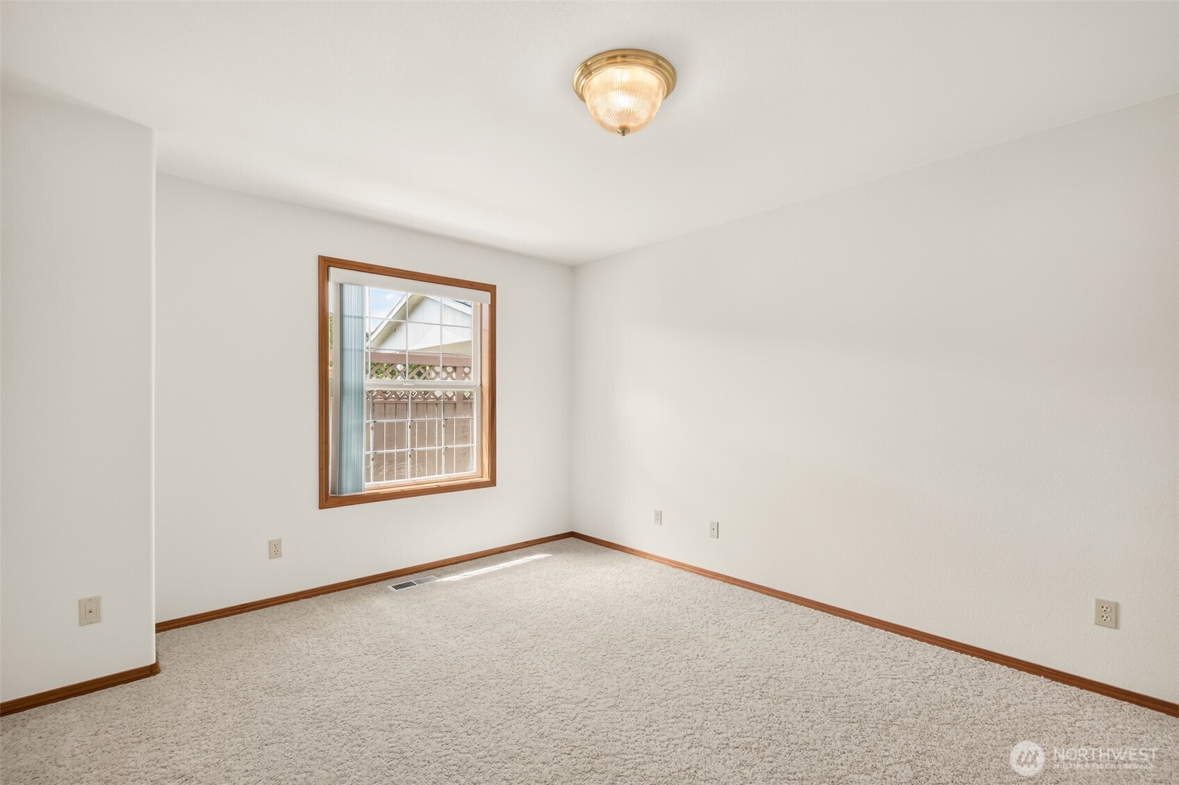 1000 13th Avenue 18 Property Photo 17
