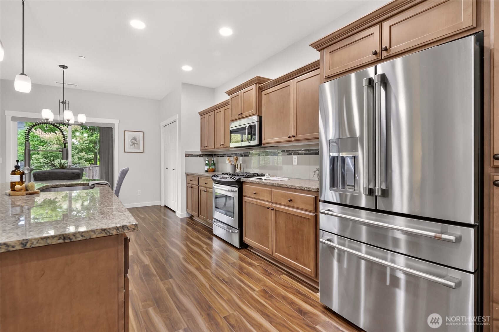 20316 79th Street Ct Property Photo 6