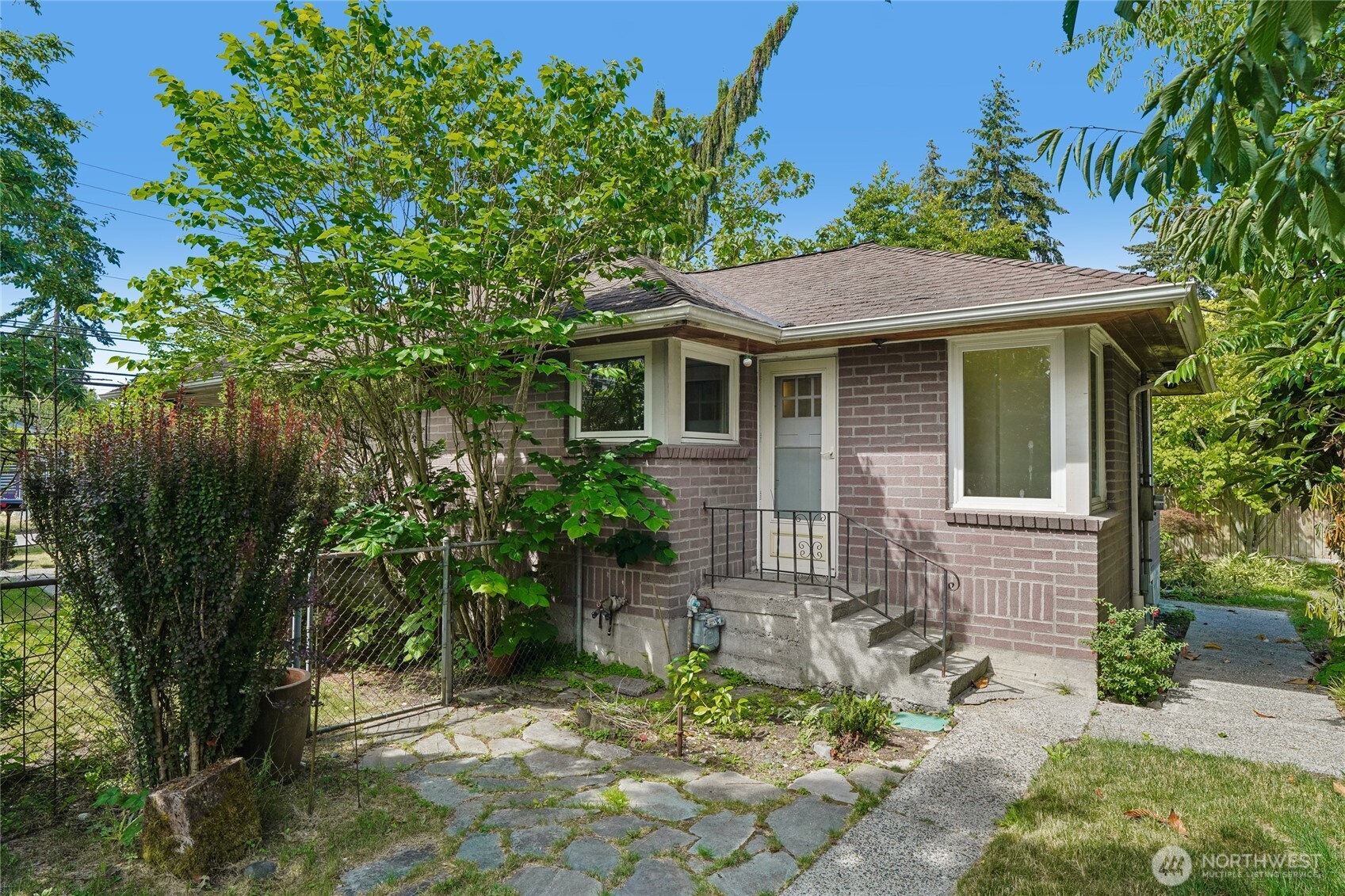 3004 Sw Barton Street Property Photo 5