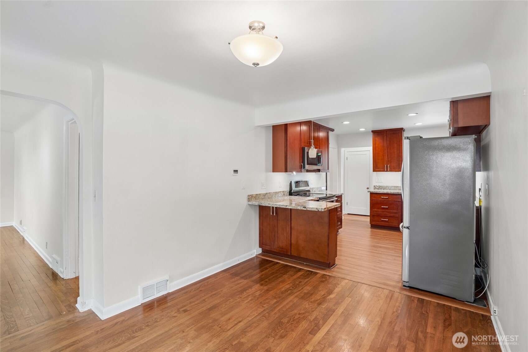 3004 Sw Barton Street Property Photo 13