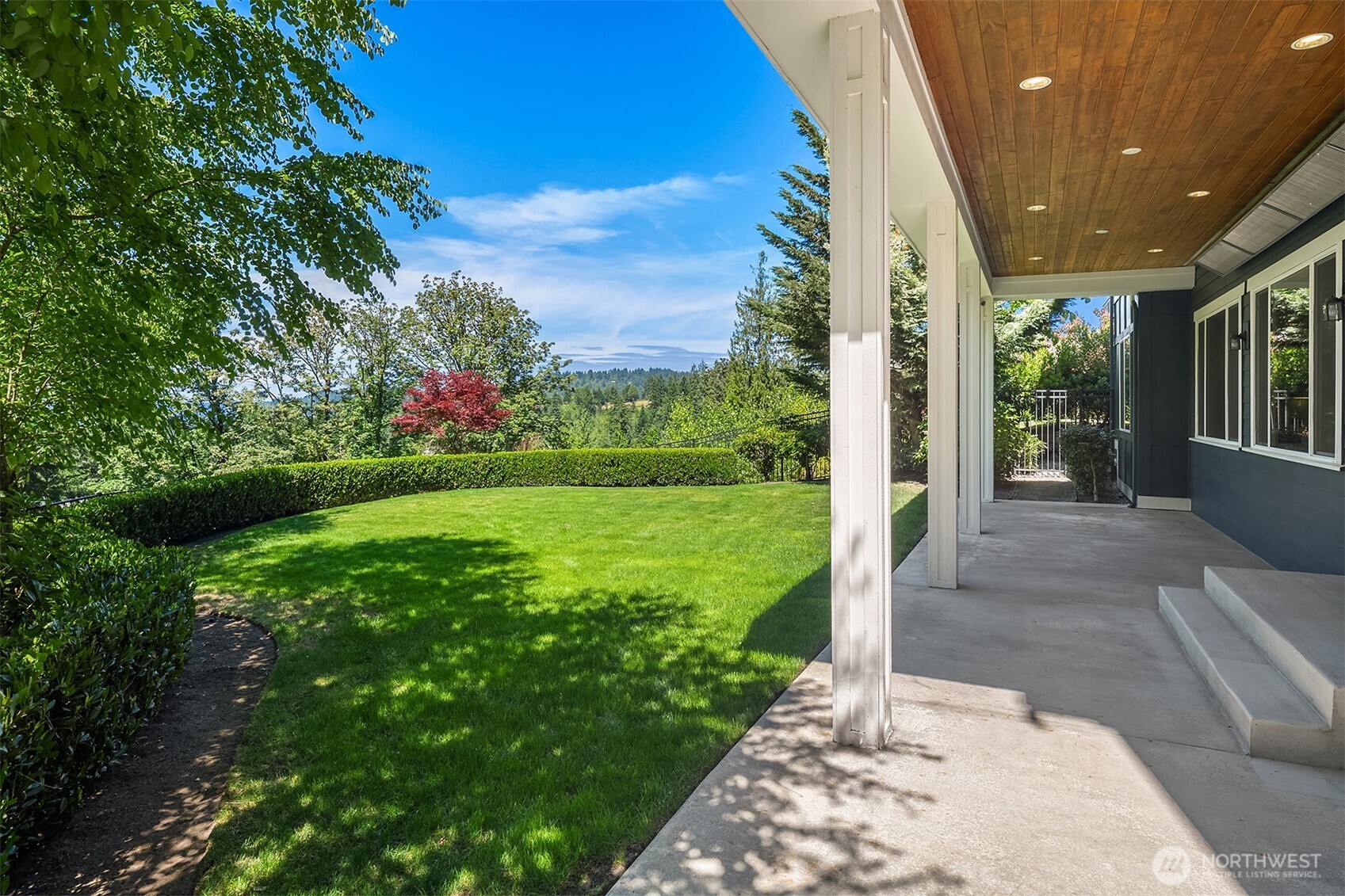 13907 Se 81st Place Property Photo 2