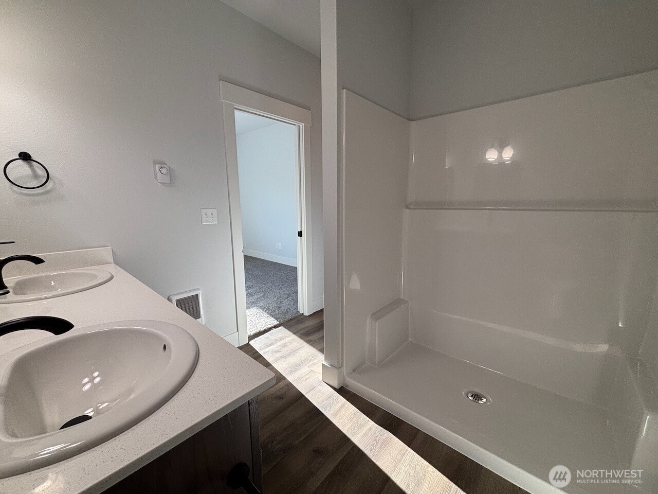 2606 N Emery Street Property Photo 13