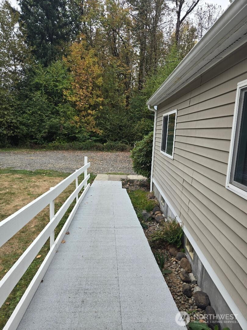 141 Oyler Road Property Photo 30