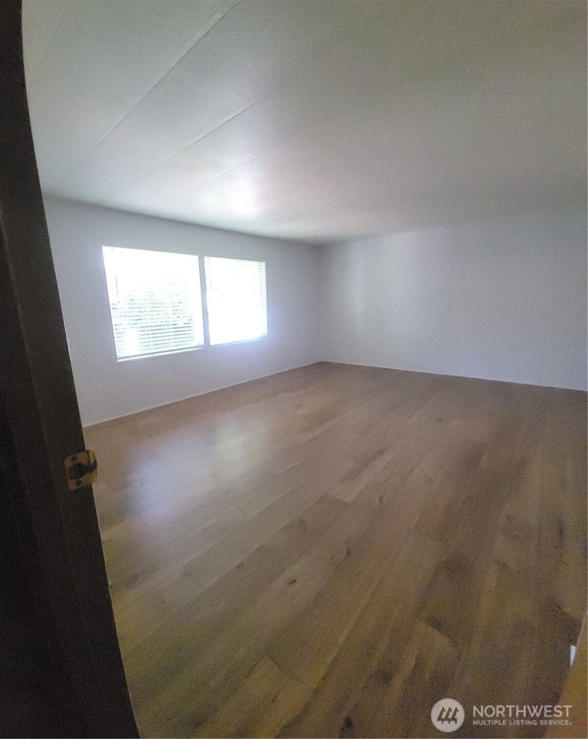 1427 100th Street 82 Property Photo 11