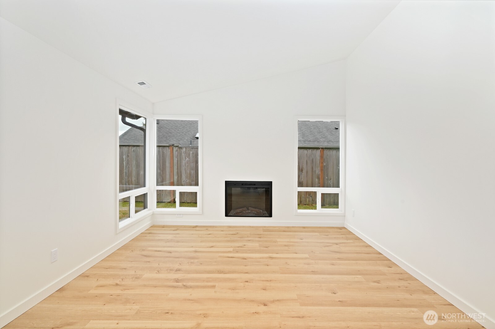 3001 M Street Property Photo 7