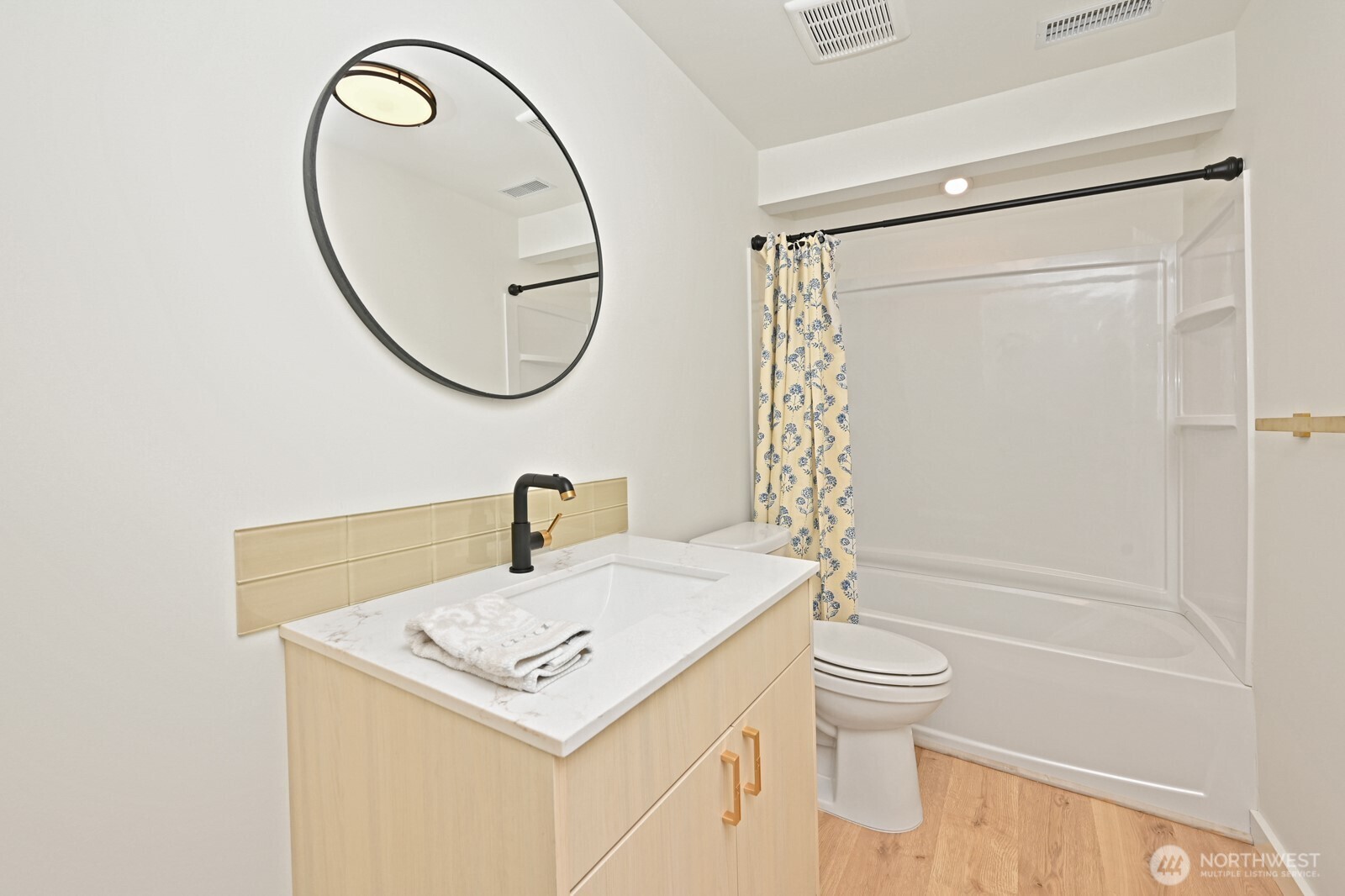 3001 M Street Property Photo 24