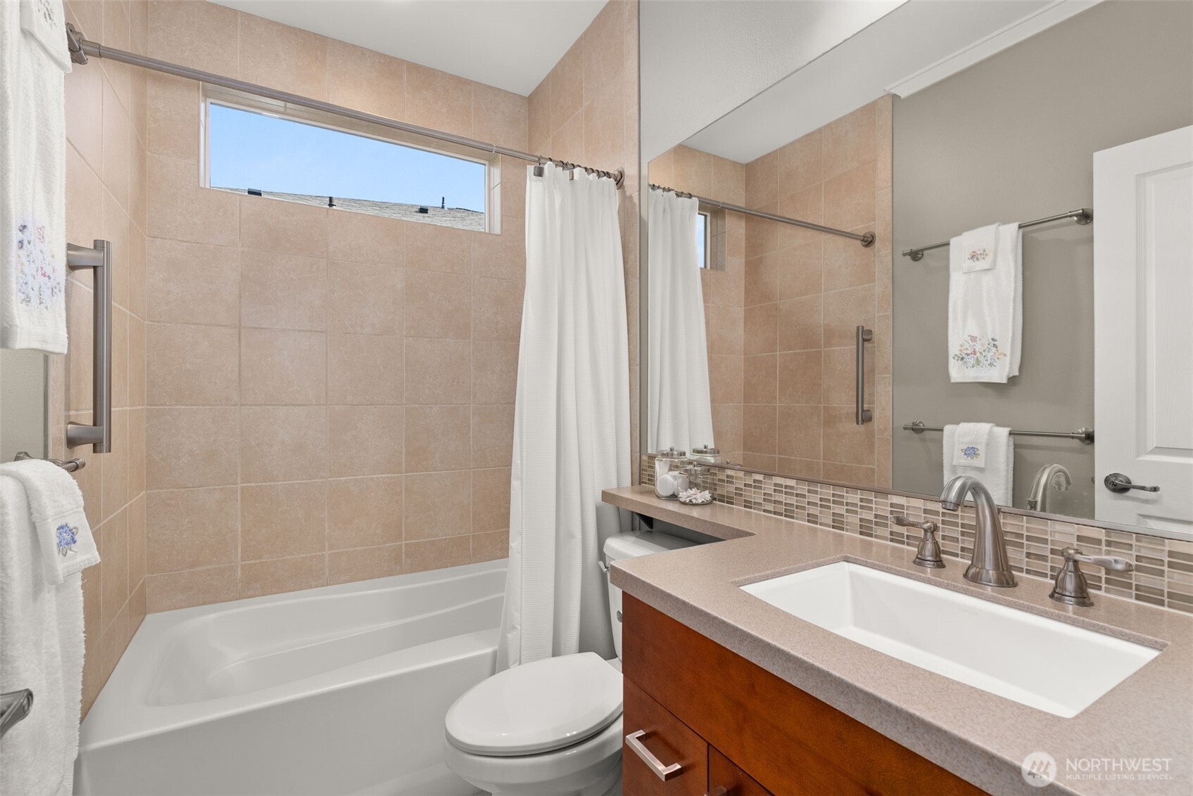 8301 Orcas Loop Property Photo 19