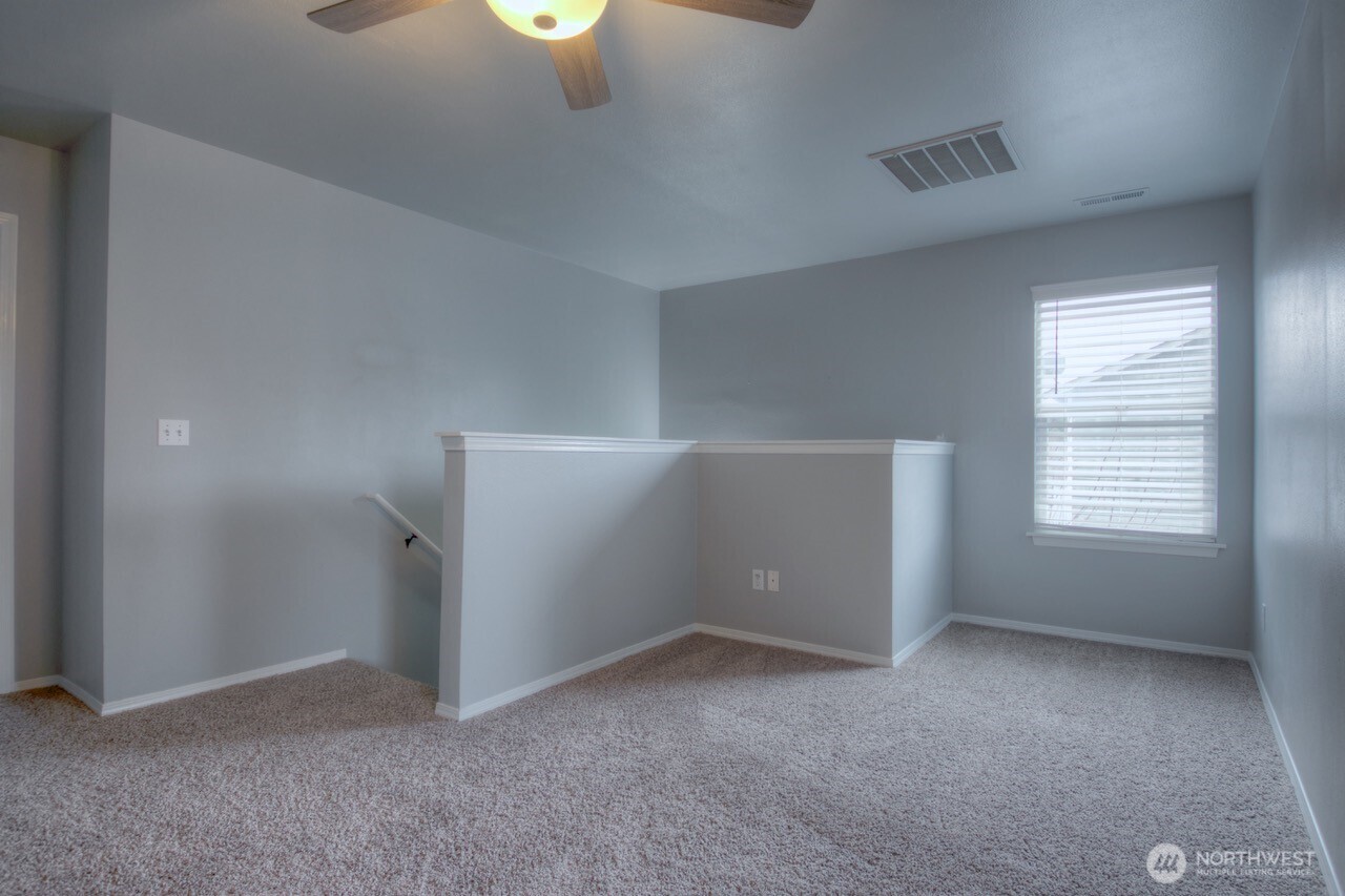 4043 Wonderwood Lane Property Photo 12