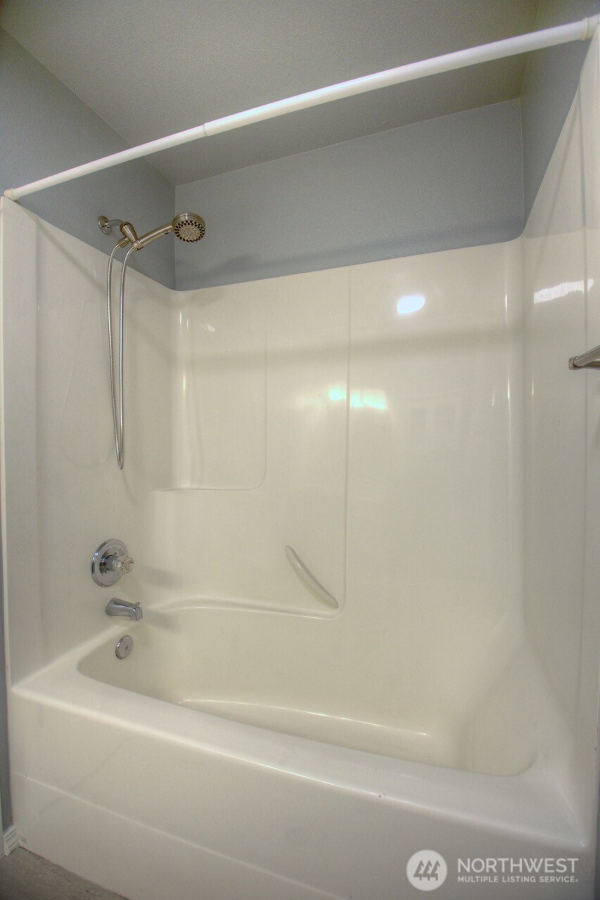 4043 Wonderwood Lane Property Photo 22