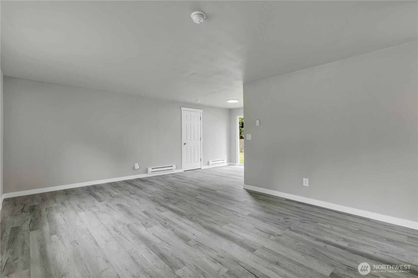 14314 127th Avenue Property Photo 2