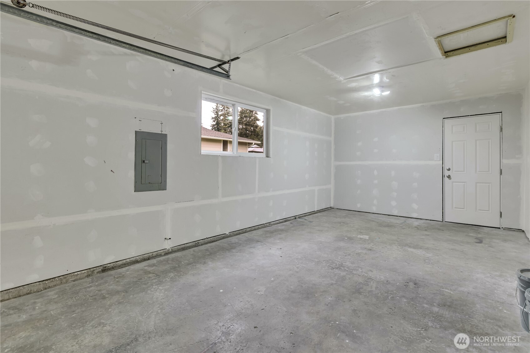 14314 127th Avenue Property Photo 16