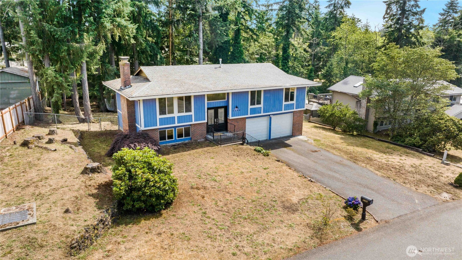 5194 Granada Place Property Photo 1