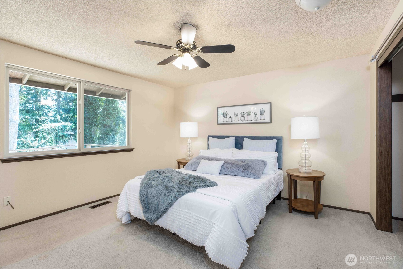 5194 Granada Place Property Photo 12