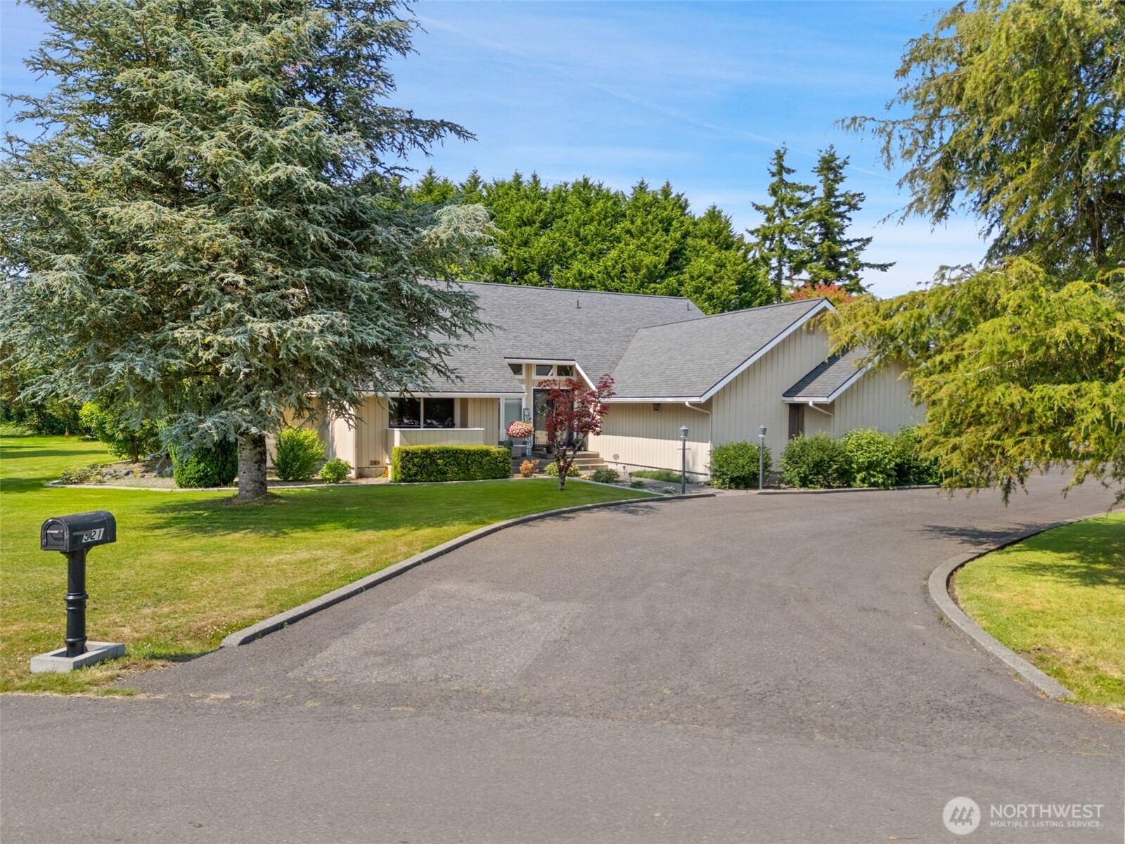 521 G Street Property Photo 2