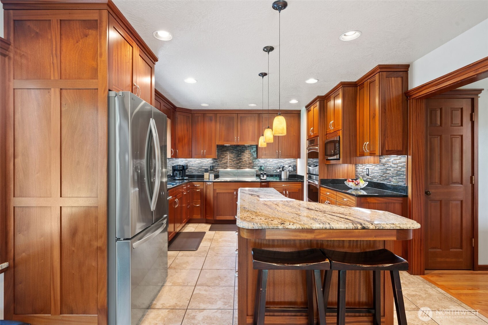 521 G Street Property Photo 10
