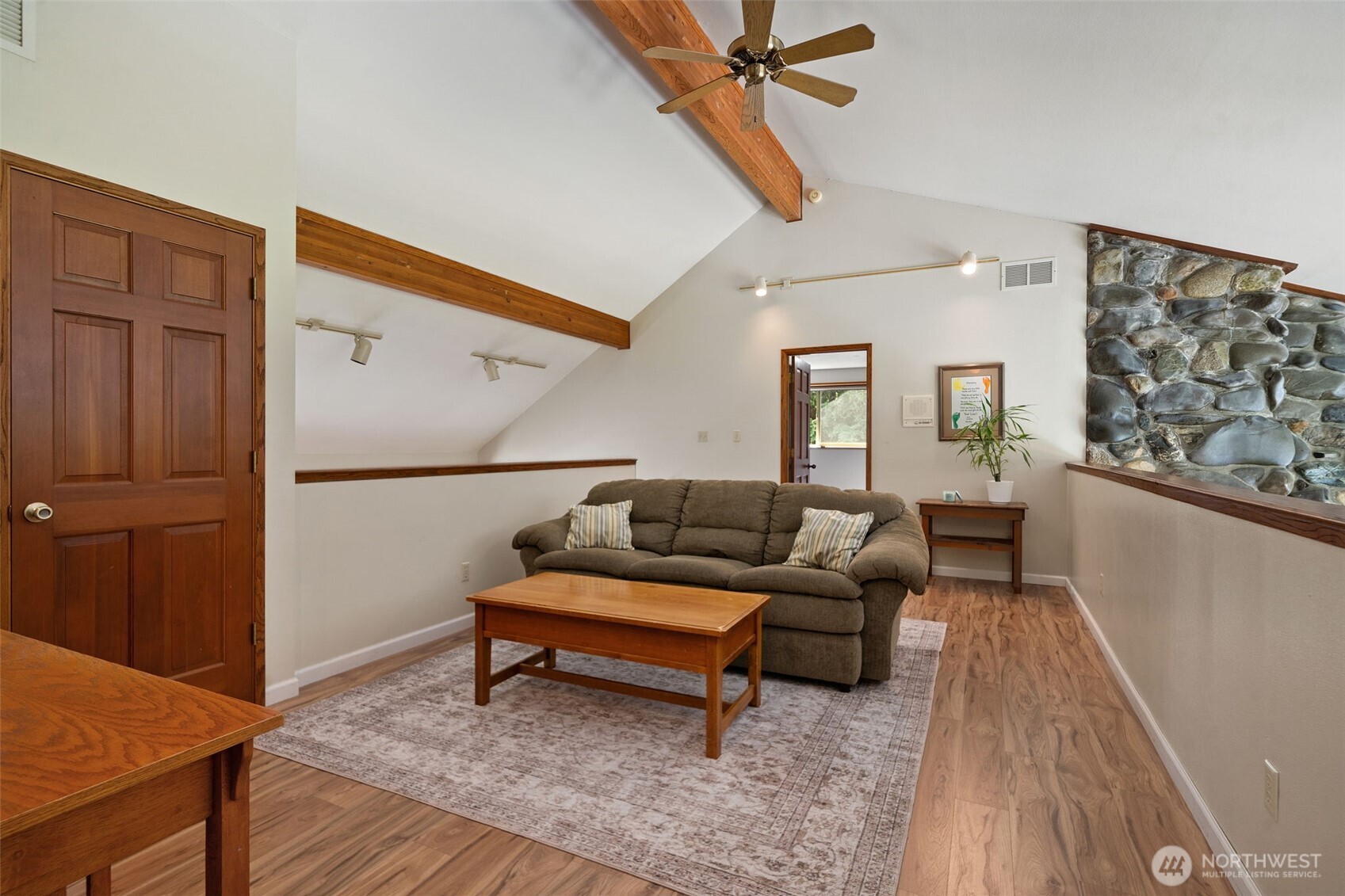 521 G Street Property Photo 26