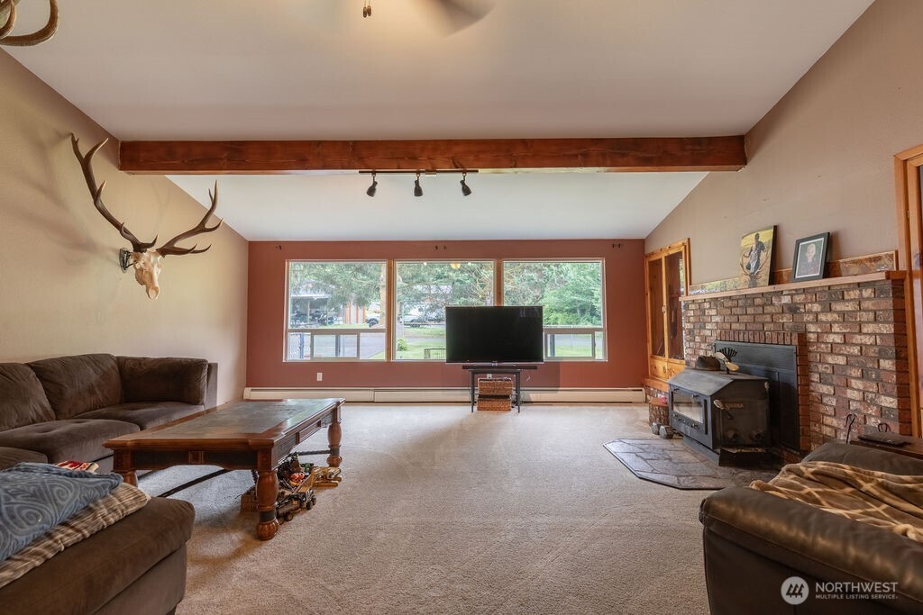 461 Fern Hill Road Property Photo 7