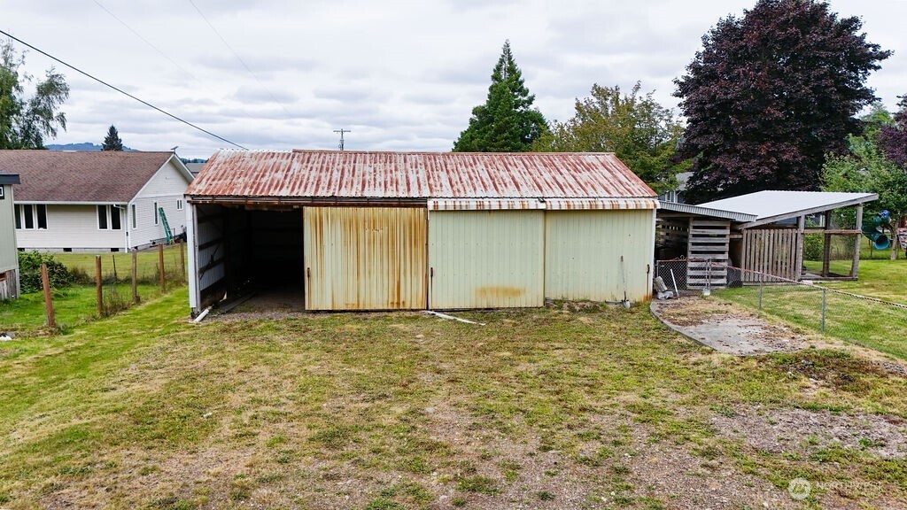 461 Fern Hill Road Property Photo 40