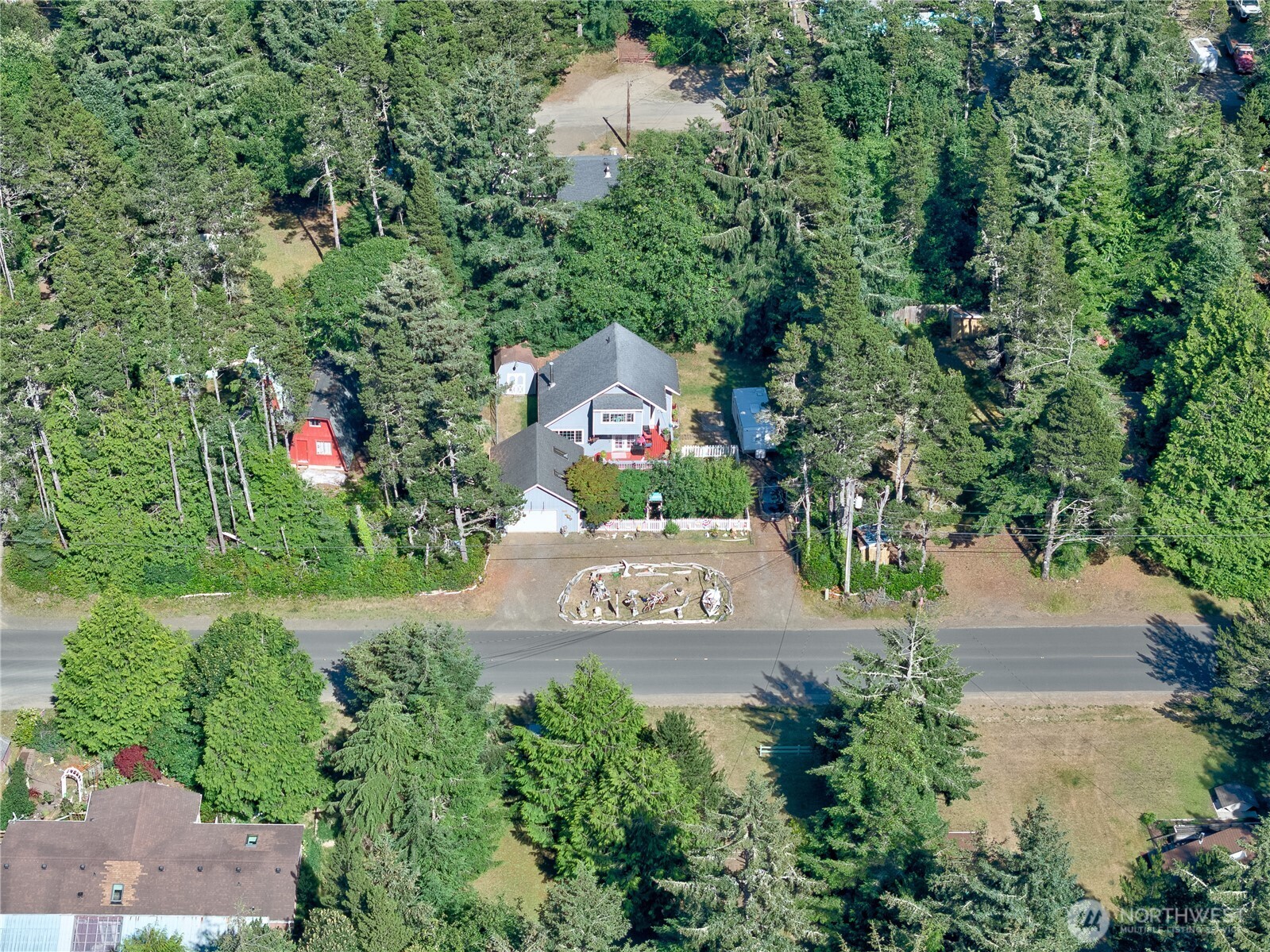 29612 M Place Property Photo 4