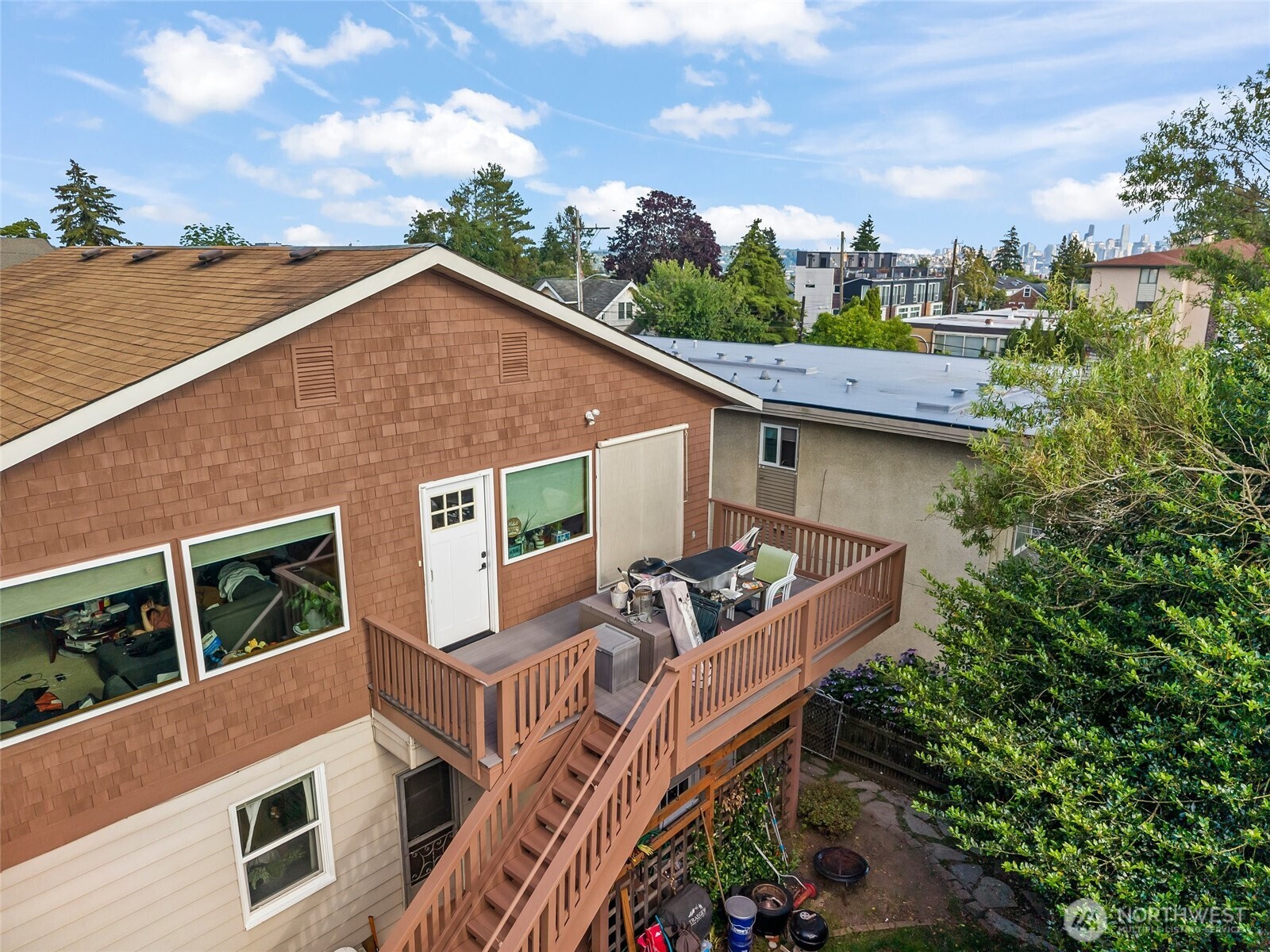 4707 Phinney Avenue Property Photo 25