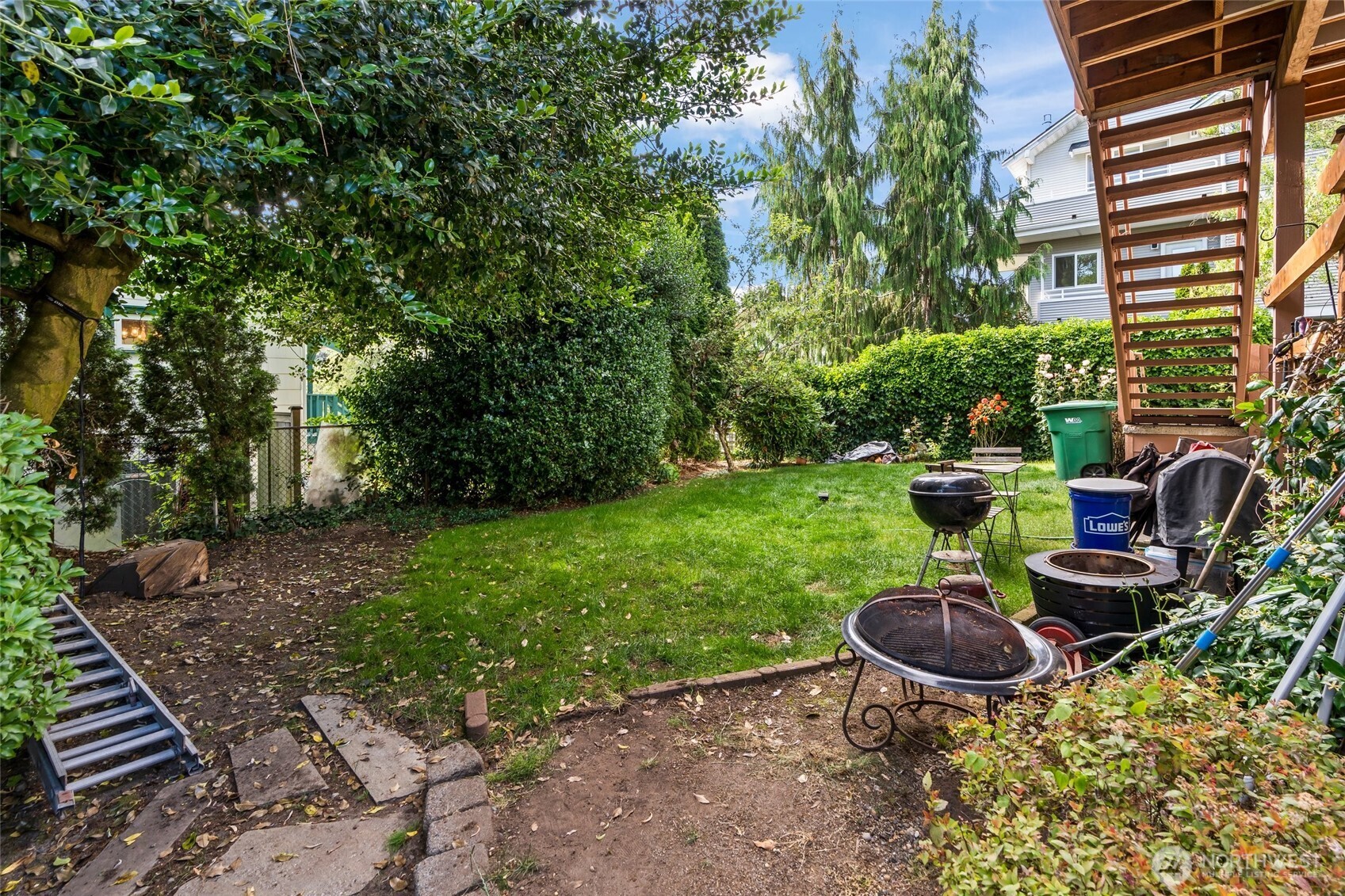 4707 Phinney Avenue Property Photo 33