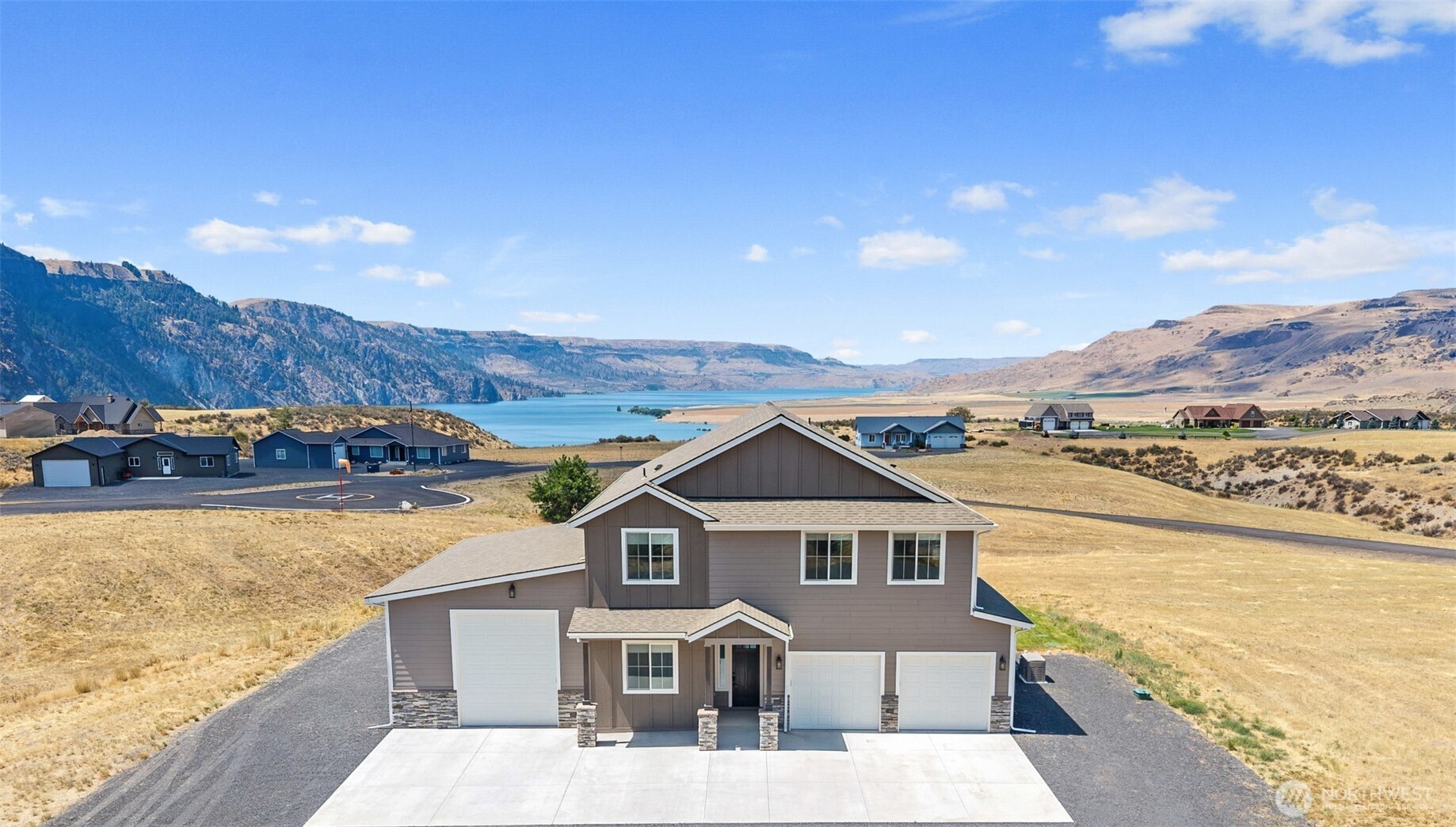 44205 Tyax Property Photo 1