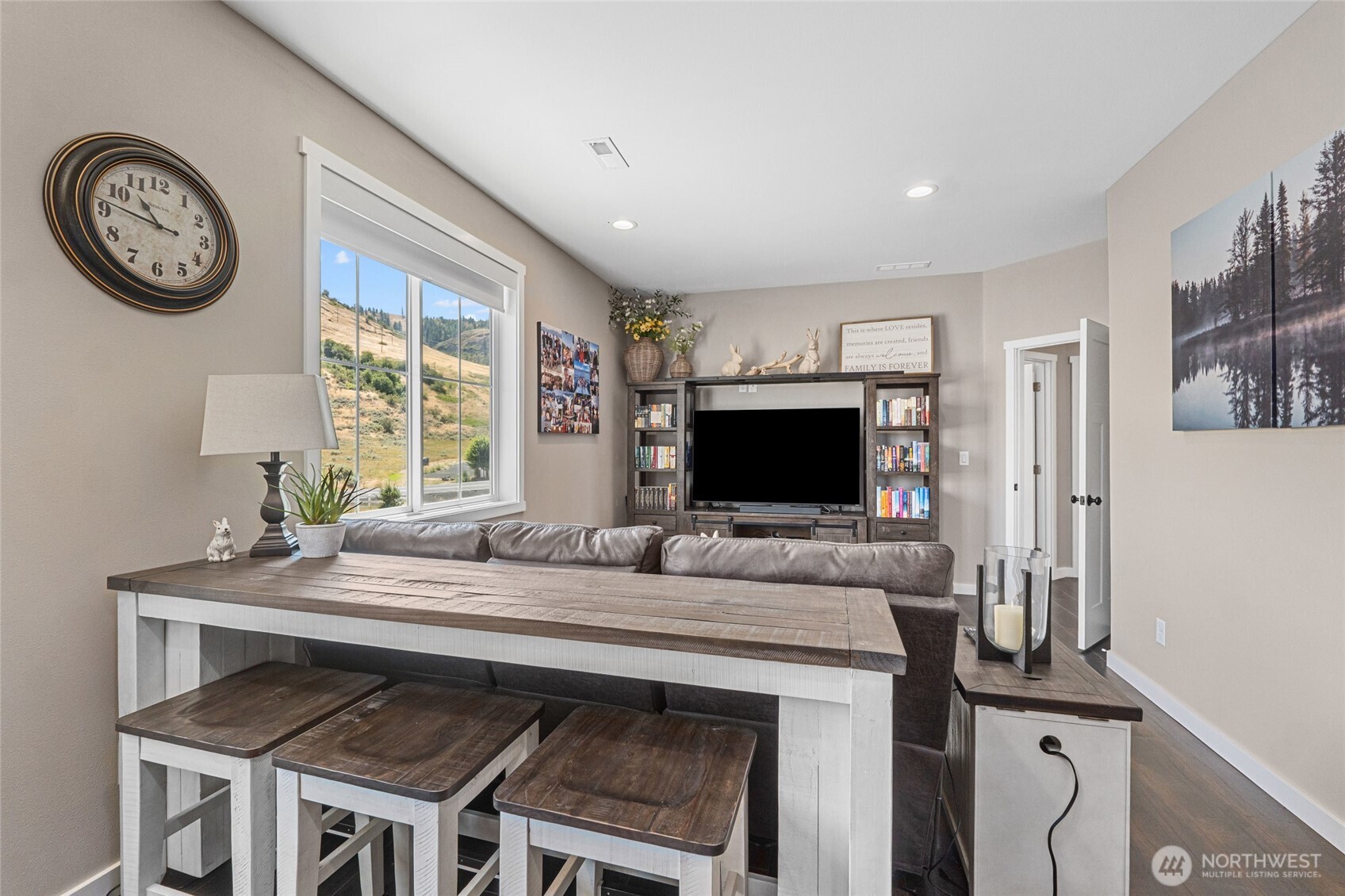 44205 Tyax Property Photo 17