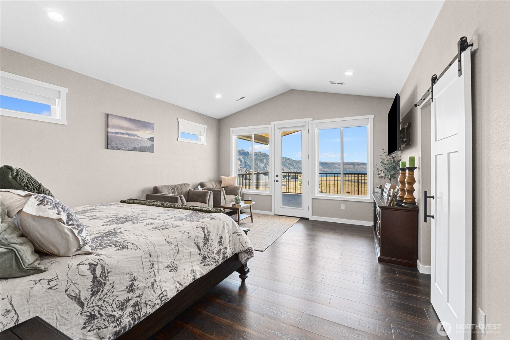 44205 Tyax Property Photo 20
