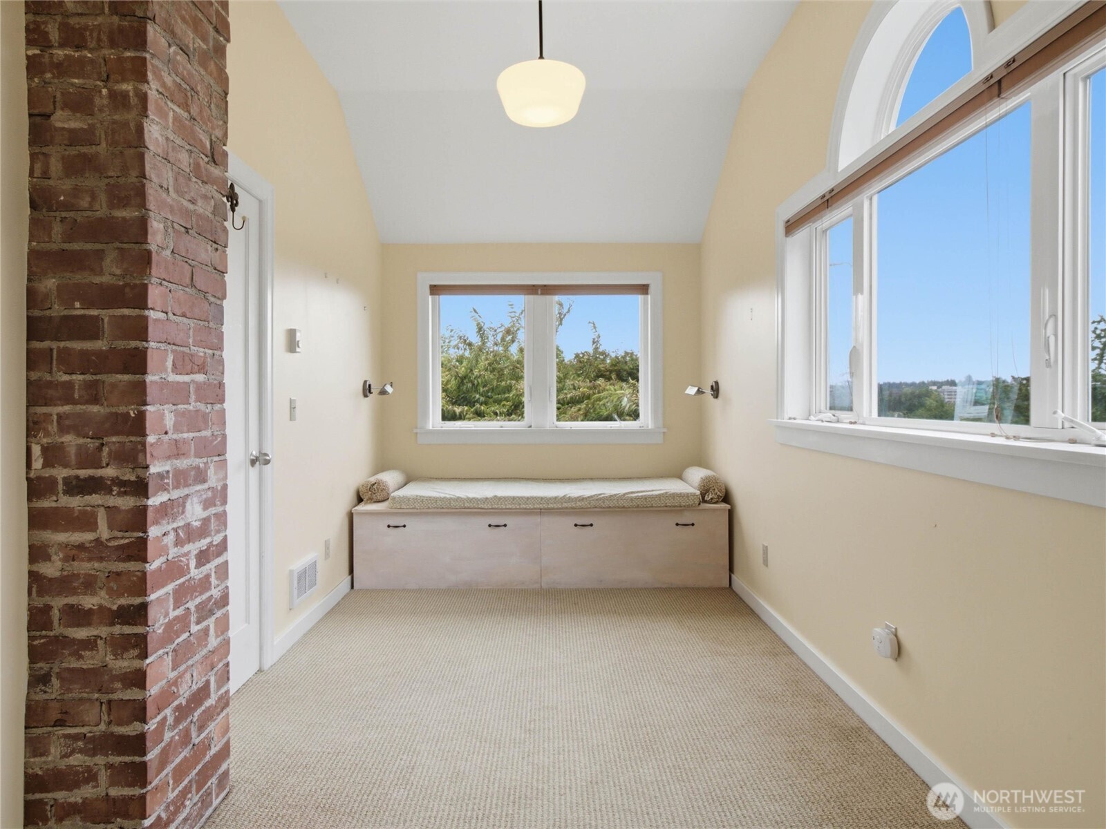 125 Olympic Way Property Photo 18