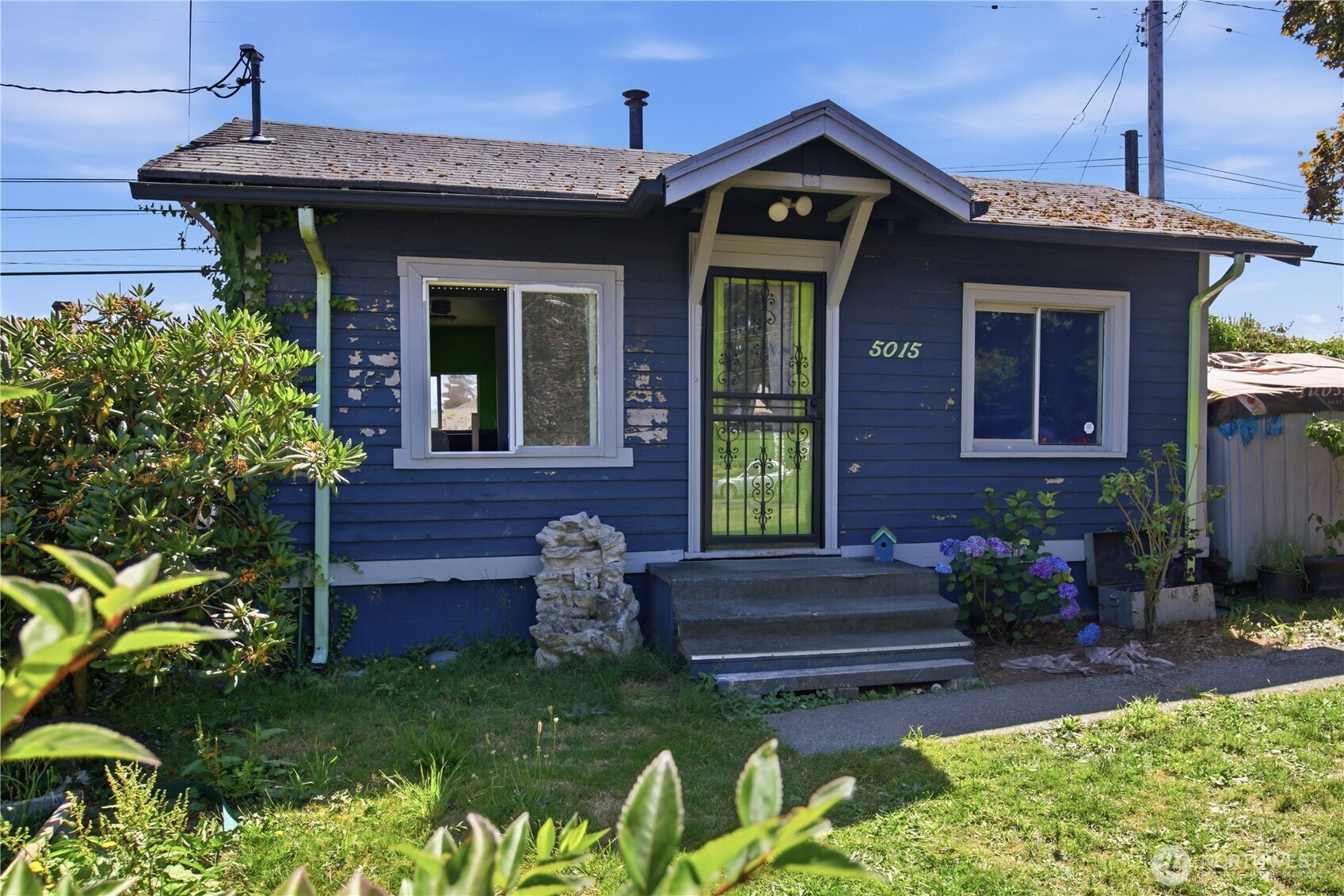 5015 S Thompson Avenue Property Photo 16