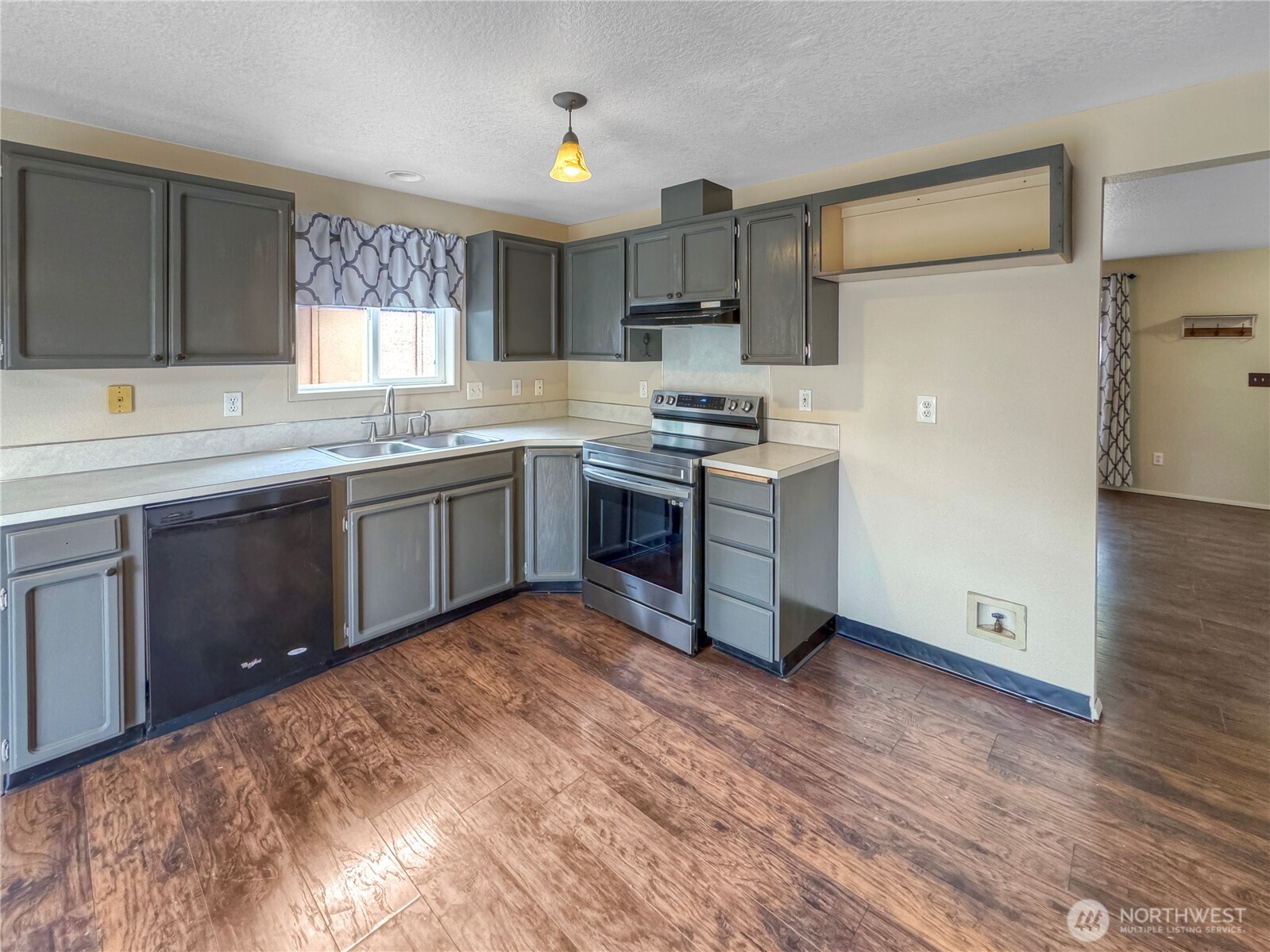 14405 Se 7th Street Property Photo 5