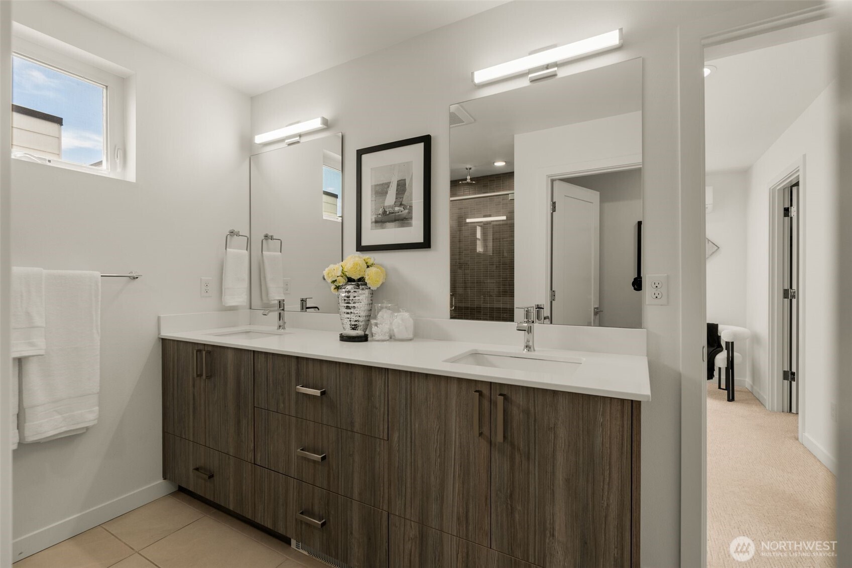 2368 Franklin Avenue B Property Photo 15