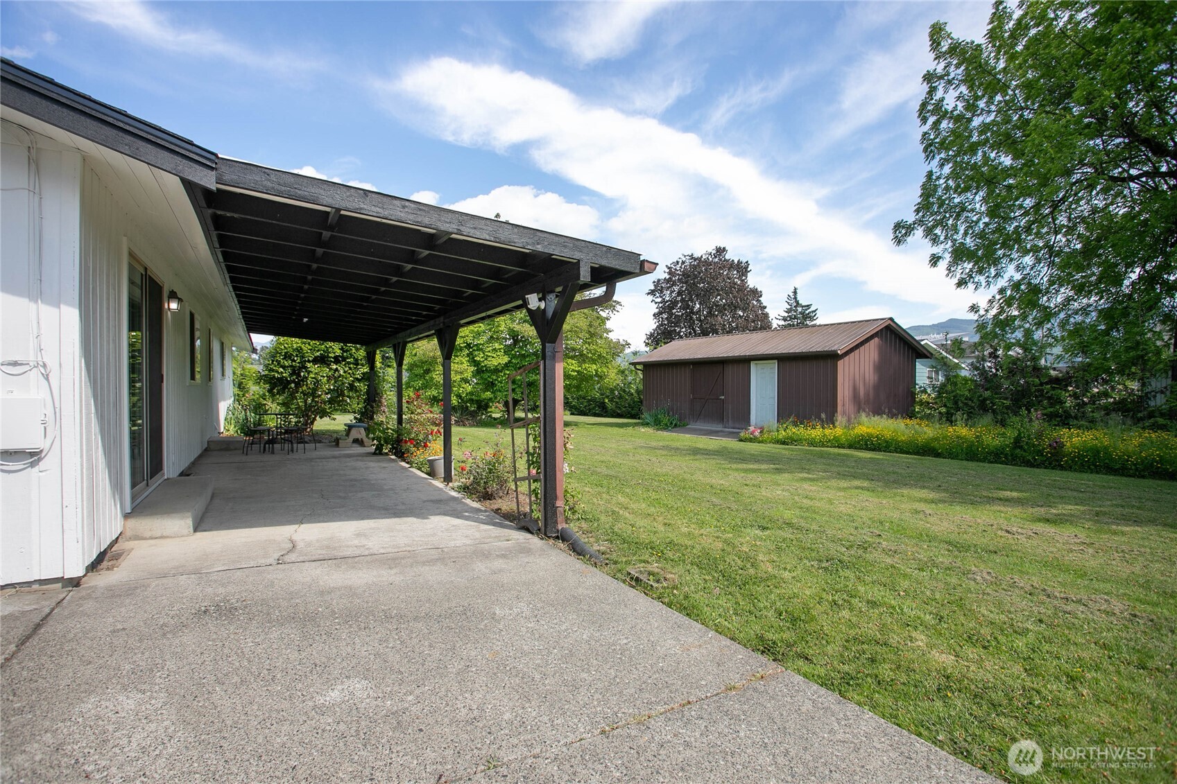319 Vancouver Street Property Photo 37