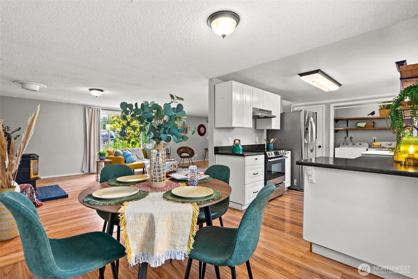 301 N Street Property Photo 10