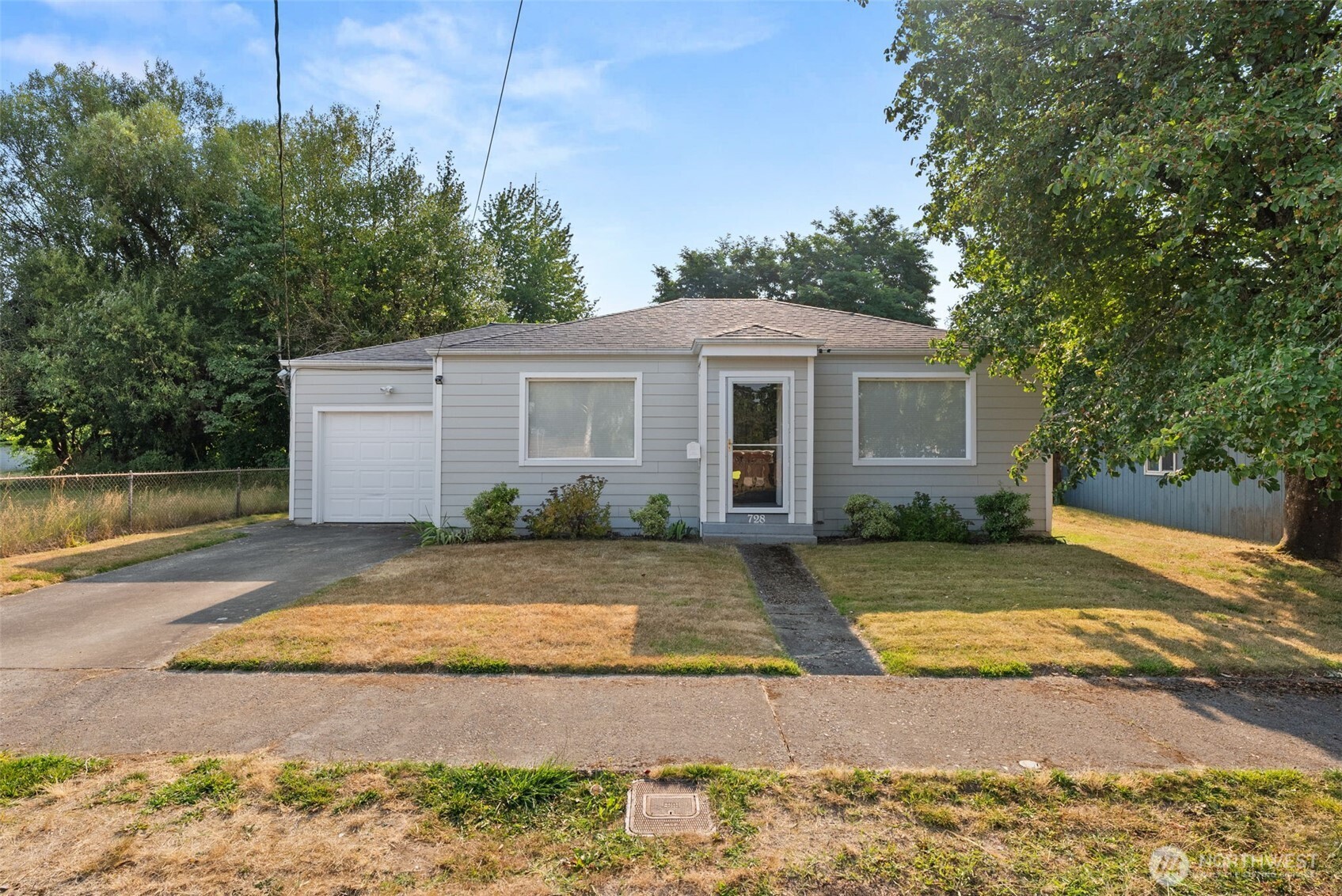 728 Hamilton Avenue Property Photo 1