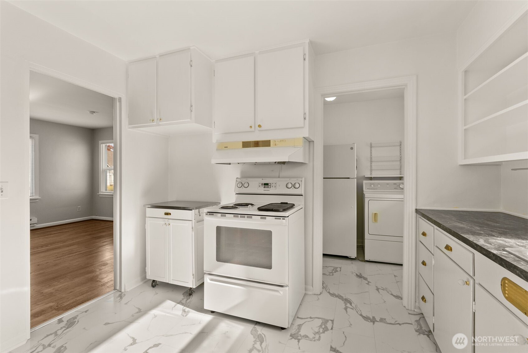 728 Hamilton Avenue Property Photo 10