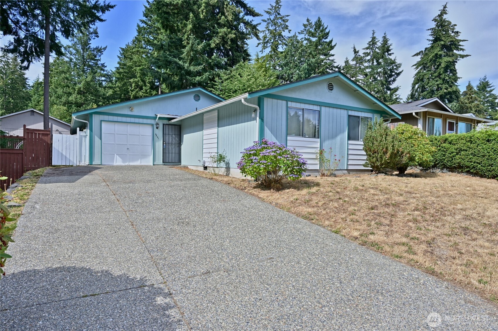 4821 S 49th Street Property Photo 1