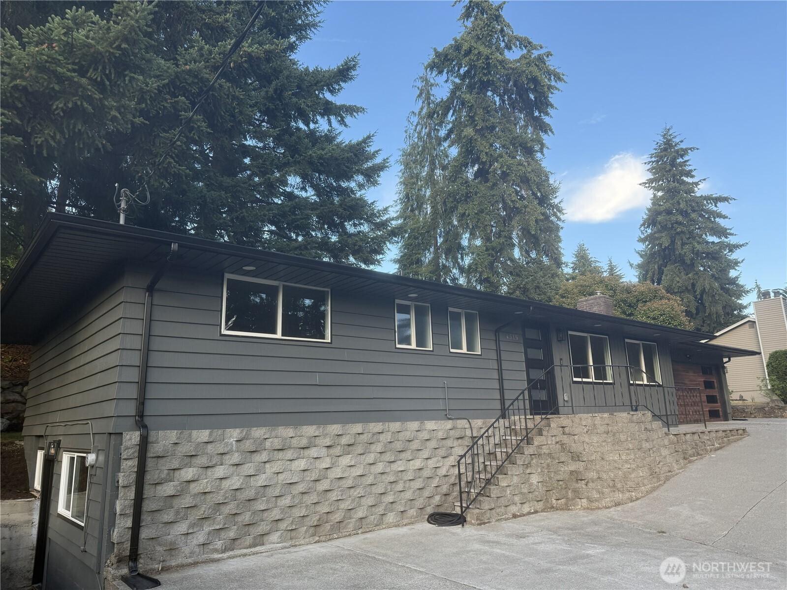 4515 Chrisella Road Property Photo 4