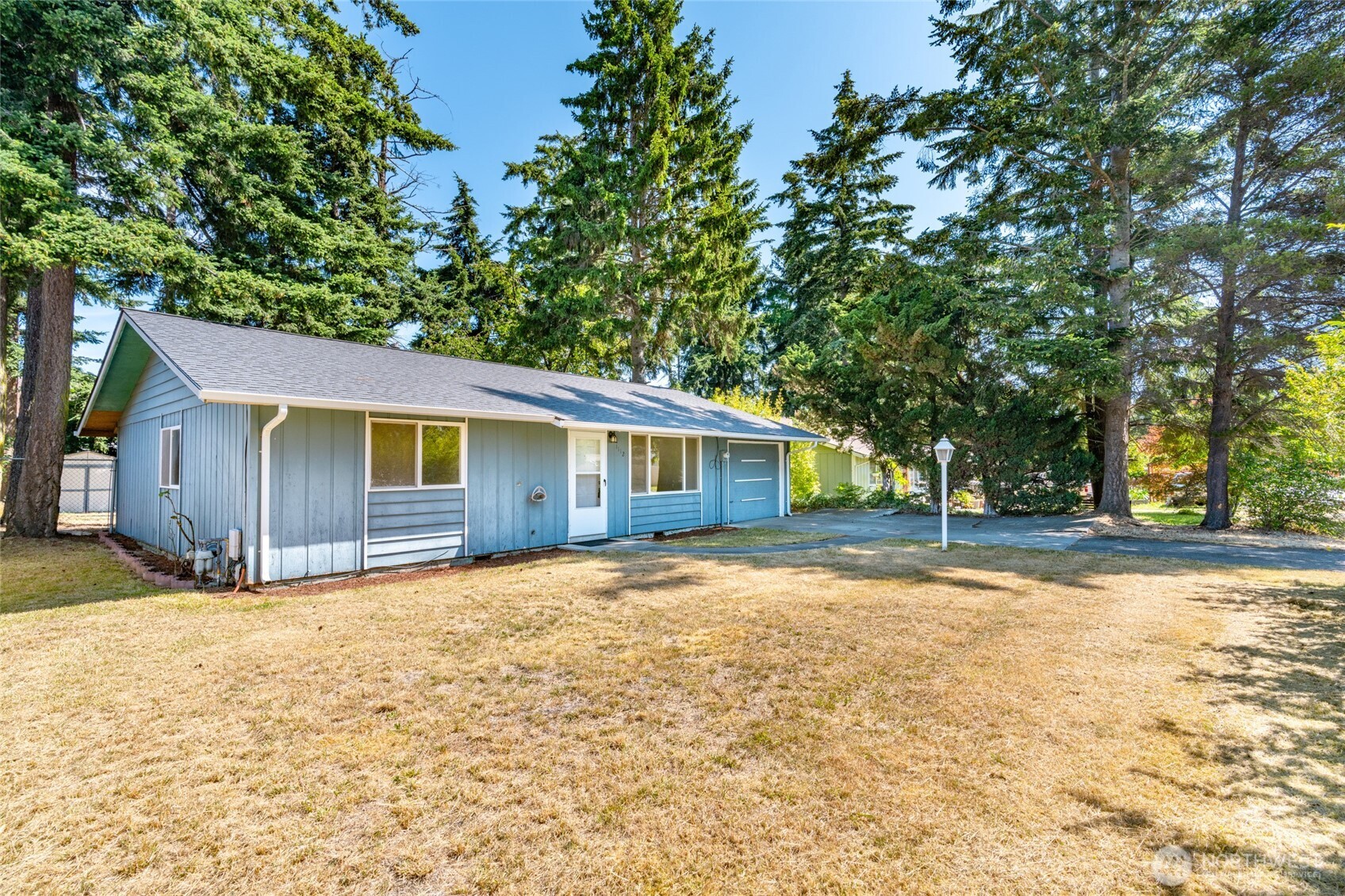 1112 Ridgeway Drive Property Photo 1