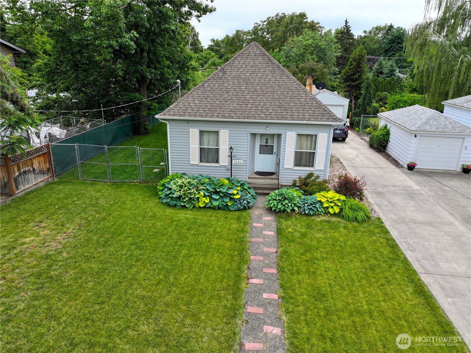 1060 Francis Avenue Property Photo 33