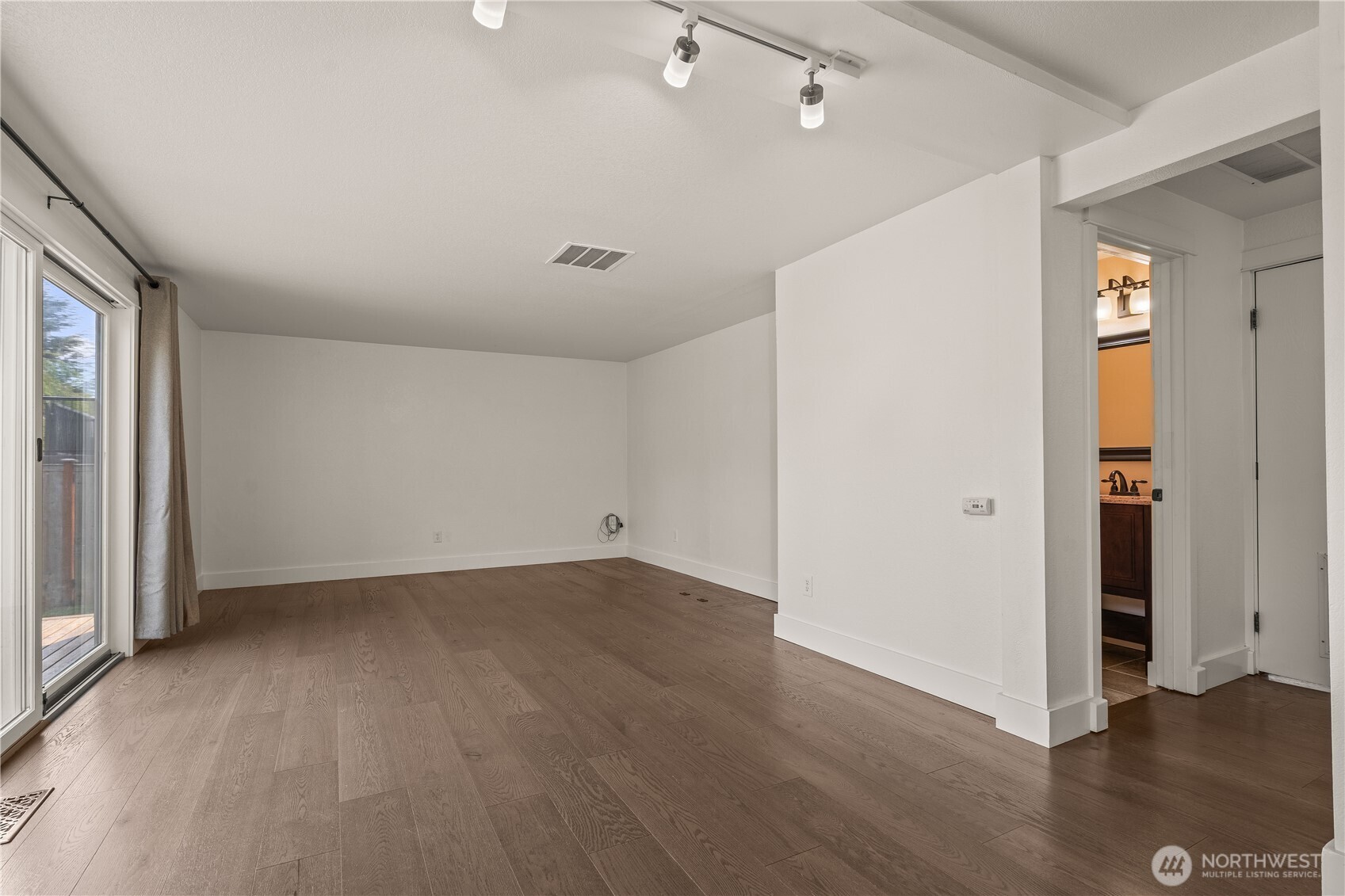 8414 Ne 144th Place Property Photo 15