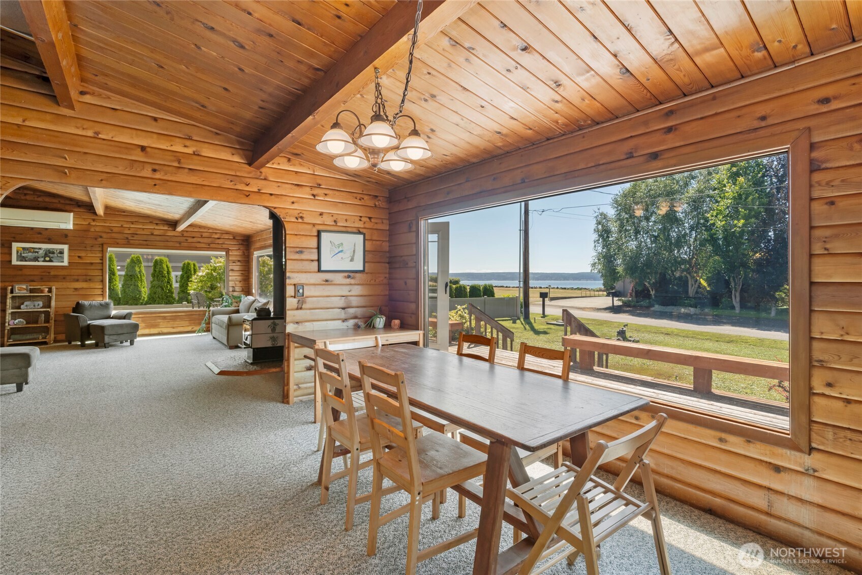 90 Margaret Street Property Photo 8