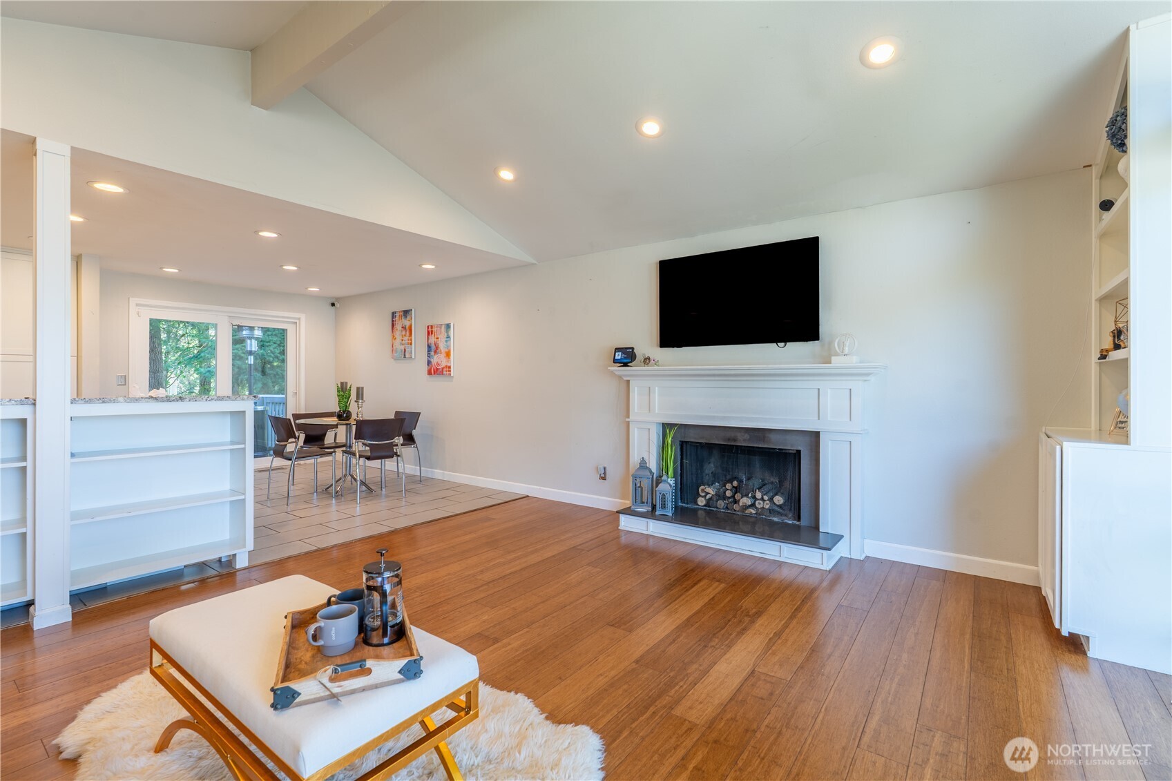 1610 Olympia Avenue Property Photo 7