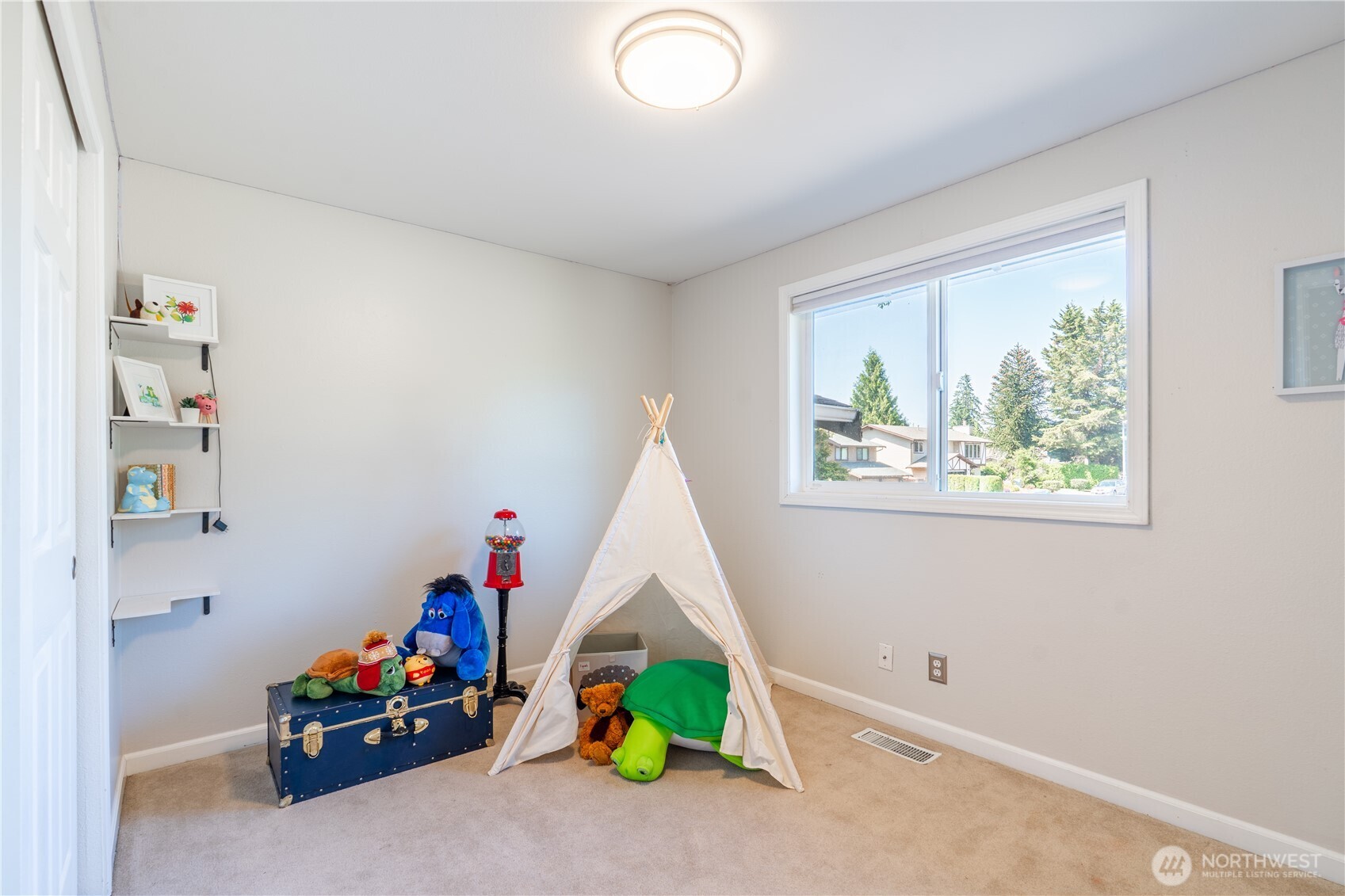1610 Olympia Avenue Property Photo 16